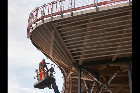 Weihag has installed glued laminated timber panels for the ‘landmark’ roof of Abbey Wood station.